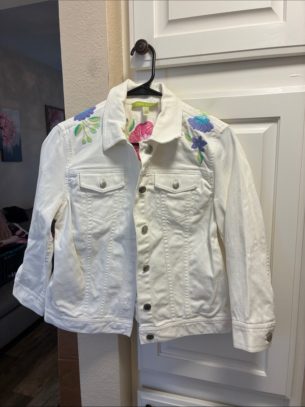 Sigrid Olsen vintage white denim jacket with floral embroidery